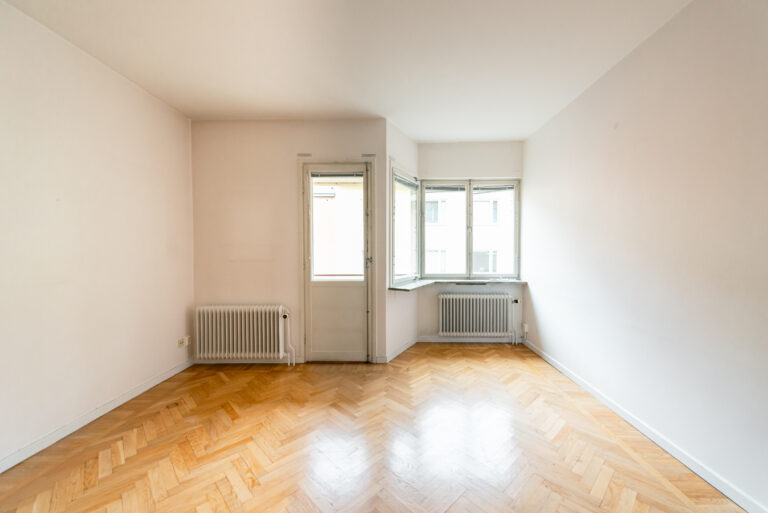 0675867e86654e3c83005b0b7c14bc20