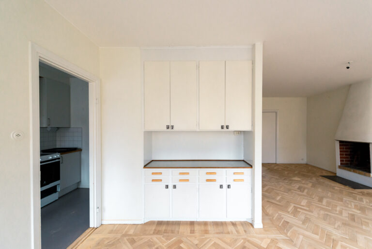 18cb04de7b8c451fb999ceffbf43b592