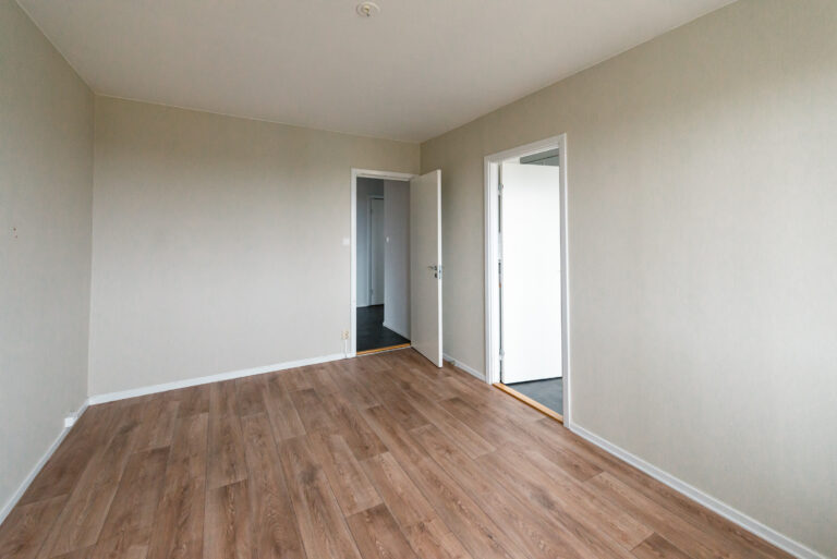 ef40d837f4cf4e25b0ab7ad079ffc054