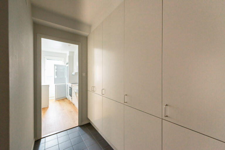 ef40d837f4cf4e25b0ab7ad079ffc054