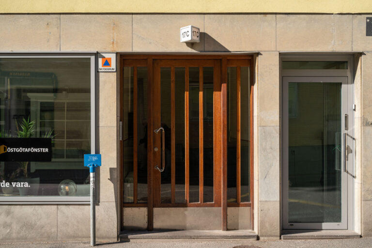 ef40d837f4cf4e25b0ab7ad079ffc054